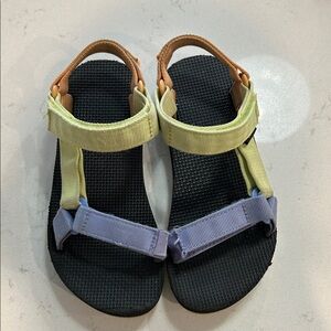 Teva kids sandals size 1